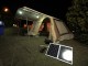 acampamento utilizando energia solar