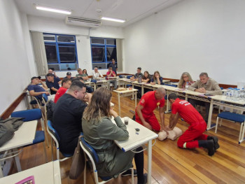 Primeiros Socorros Primeiros Socorros