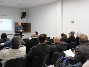 Roberto Morais dando as boas-vindas