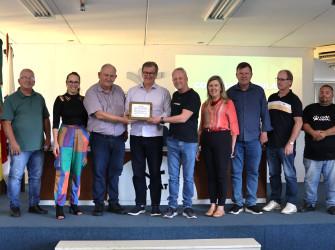 Delmar junto com os representantes dos municípios do Corede da região