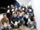 Alunos com as cartilhas