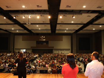 Centro de Eventos lotado 