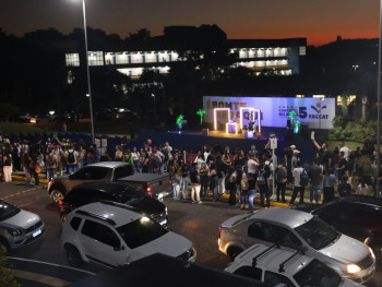 Movimentação pelo campus no primeiro dia de aula em 2025