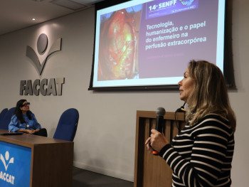Enfermeira Roberta Senger como palestrante convidada