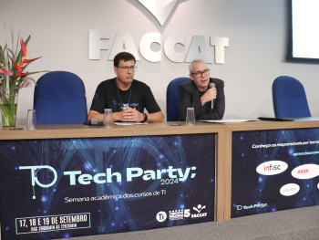 Professor Sandro Pereira e coordenador Paulo Rech Wagner