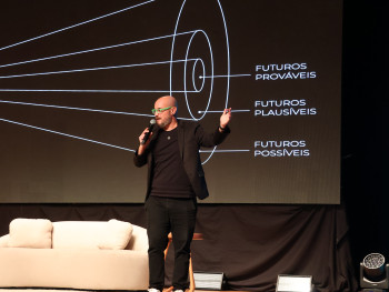 Futurista Felipe Menezes