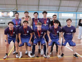 Terceiro lugar para a equipe Bolas Tensas