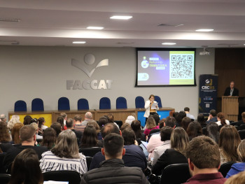 Delegada regional do CRC/RS Carla Gomes