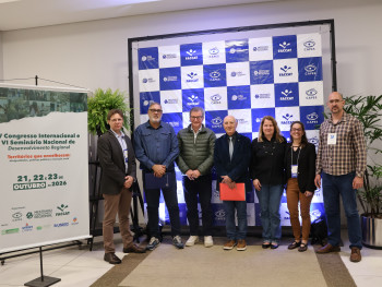 Autoridades no cerimonial de abertura