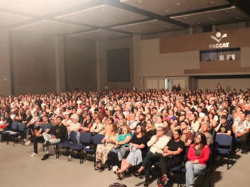 Centro de Eventos lotado