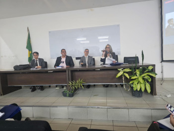 Ouvidora da Faccat participando do FNOUH Ouvidora da Faccat participando do FNOUH