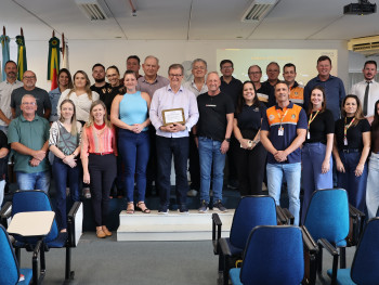 Participantes da assembleia